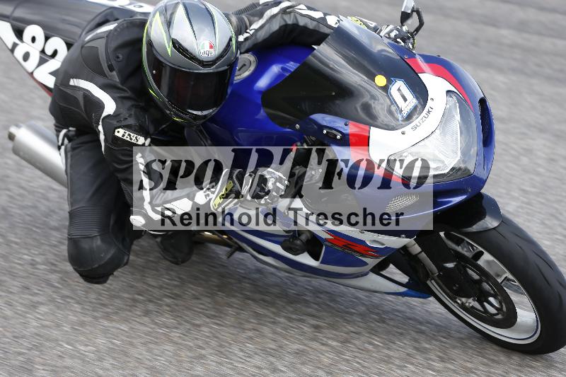 Archiv-2025/09 22.04.2025 Cornu Master School ADR/rot-rouge/0